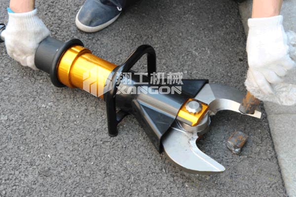 液(ye)壓剪(jian)切器(qi)