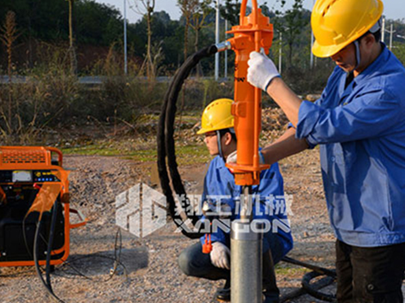 XGDR-90液(ye)壓打(da)樁機(ji)