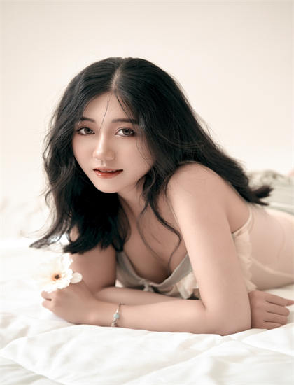 惊悚片经典《巴黎浮世绘》的人物塑造与情感表达 ——惊悚片爱好者的必读指南