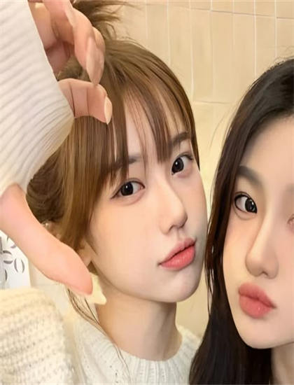 《白色女孩》欣赏全攻略：看懂剧情与人物关系 增加艺术理解的实用方法